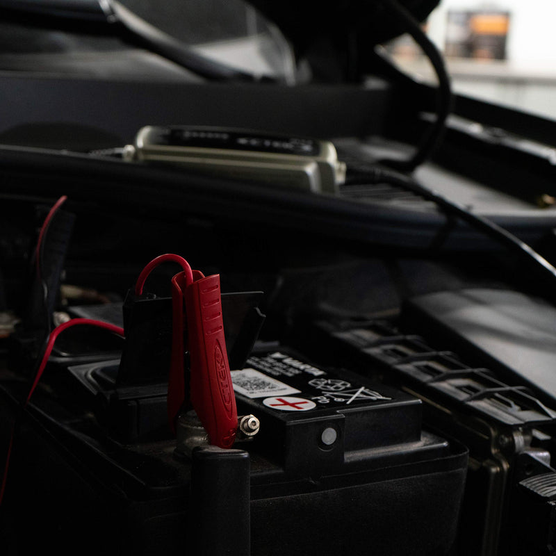 CTEK (56-865) US 0.8 12 Volt Fully Automatic 6 Step Battery Charger,Black - LeoForward Australia