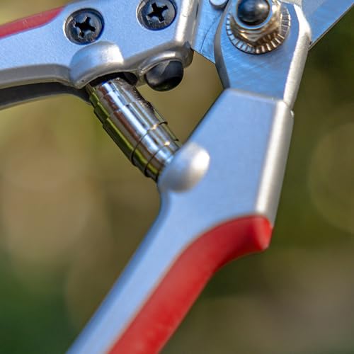Radius Garden 7-Inch Aluminum Fine Pruner with Ergonomic Grip