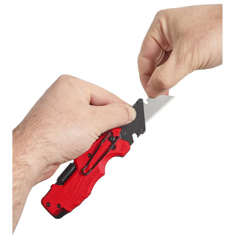 Milwaukee FASTBACK Compact Knife, and FASTBACK 6-in-1 Folding Utility Knives, w/Blade (knife 2pack) Red-black 2.5 inches