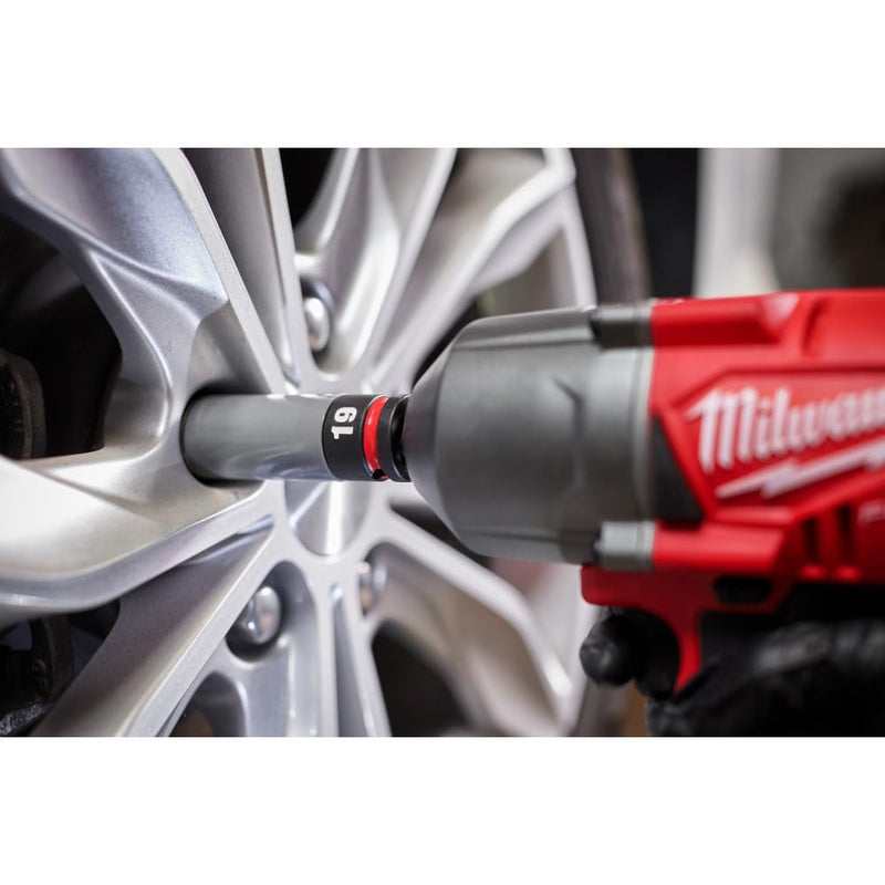 Milwaukee Electric - Shockwave Impact Duty. 1/2 Drive Metric 3PC Lug NU