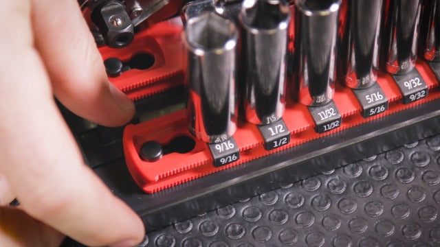 Ernst Manufacturing Socket Boss, Premium 2-Rail 3/4-Inch-Drive Socket Organizer, 19-Inch, Red - Made in the USA