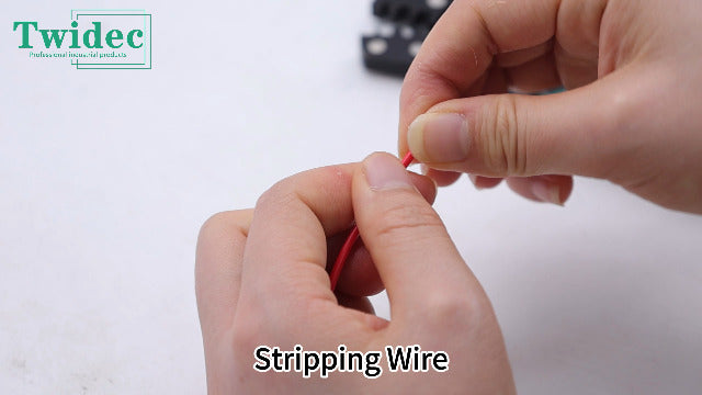 Twidec/820PCS Pin Connector Kit with Crimping Pliers,Car Electrical Wire Terminal 21Type 1/1.5/1.8/2.2/2.3/2.8/3.5mm Auto Electric Connector Terminal Non-Insulated Plug Removal Male Female Crimp Pins 820PCS+3-in-1 Crimper Tool