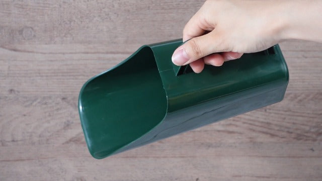 3 Pack Large Soil Scoop Plastic Garden Tool with Sifting Holes