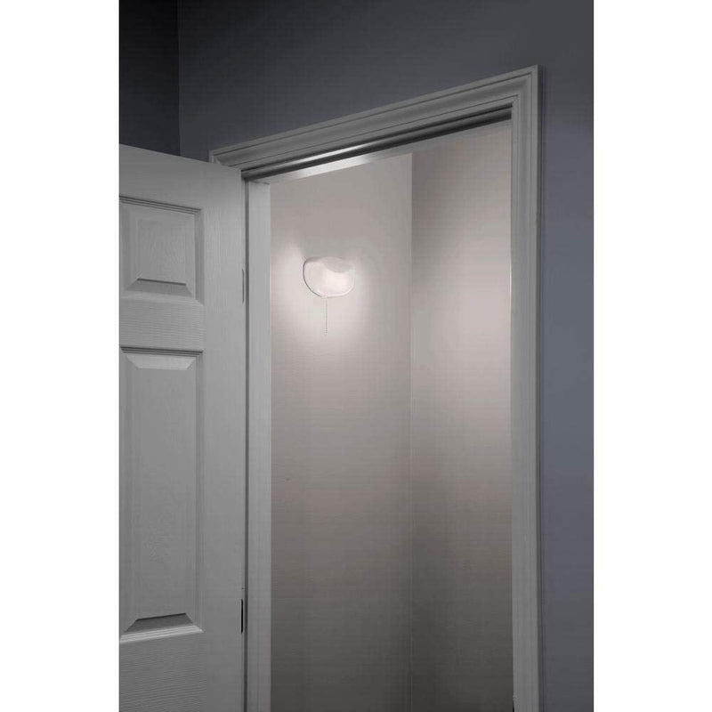 Lithonia Lighting FMMCL 18 840 S1 M4 LED Flush Mount Closet Light with Pull Chain, White, 18" 18 in