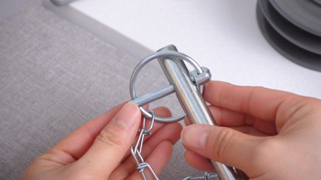 1 Pcs Trailer Drop Foot Jack Replacement Pin 9/16 Inch Diameter, 3-1/2 Inches Total Length, 2-5/8 Inches Effective Length Galvanized Steel Strip Chain Cotter Pin 7000 Lbs Load Capacity 1