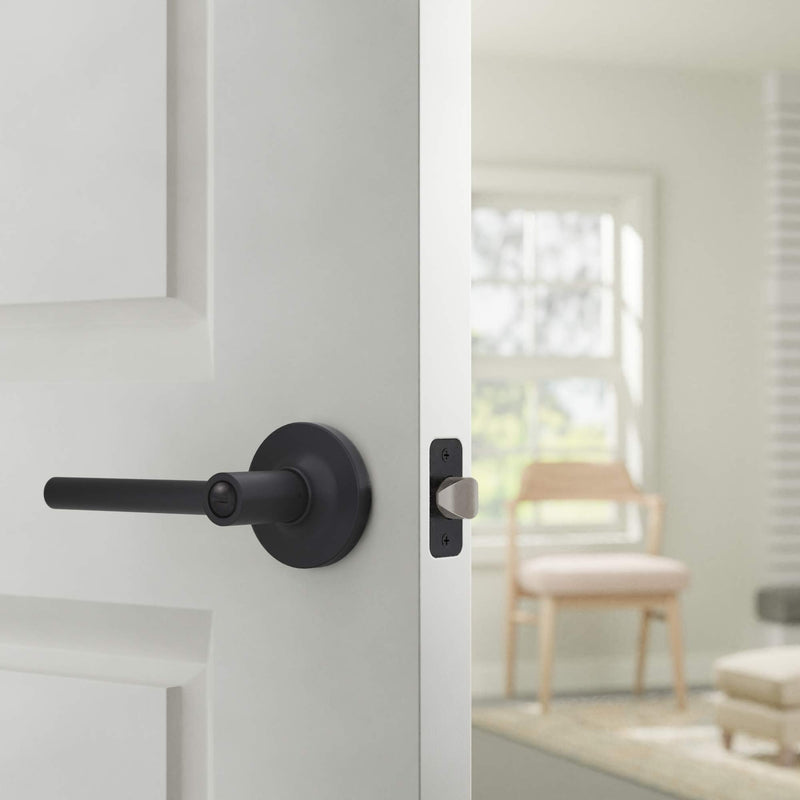 Amazon Basics Contemporary Madison Door Lever - Privacy - Matte Black, 1-Pack 1 Pack