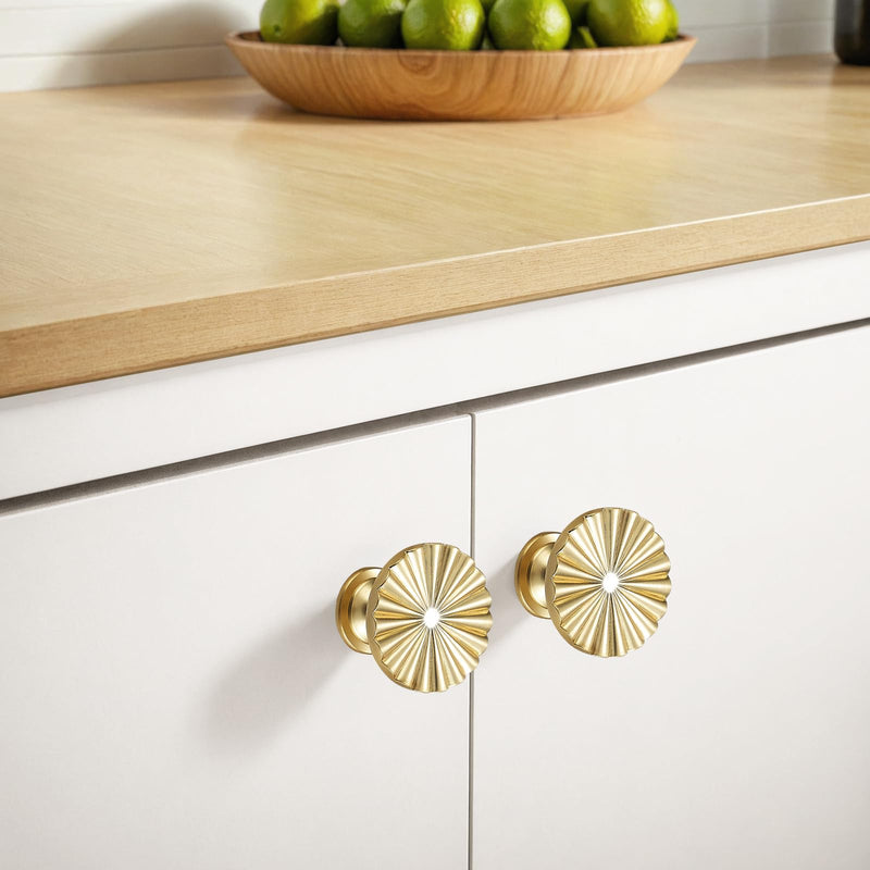 10 Pack Gold Cabinet Knobs Brushed Gold Dresser Knobs Zinc Alloy Dresser Hardware for Closet, Wardrobe and Cupboard Round Vintage Drawer Pulls 10