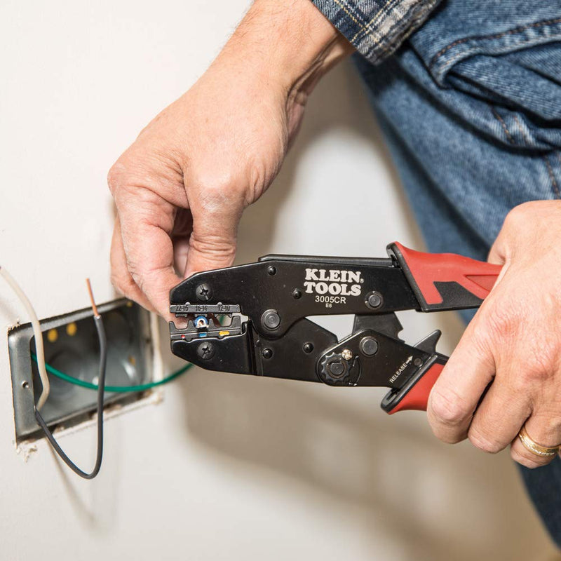 Klein Tools 3005CR Wire Crimper Tool, Ratcheting Insulated Terminal Crimper for 10 to 22 AWG Wire One Size Insulated Terminals