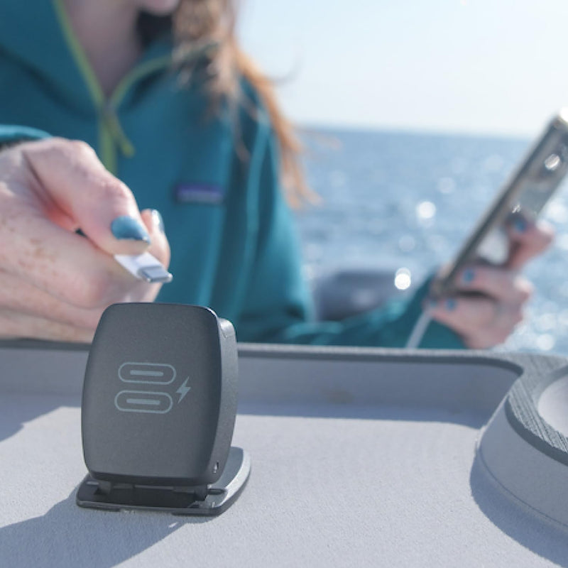 Scanstrut Flip Pro Max - Dual USB-C Charge Socket