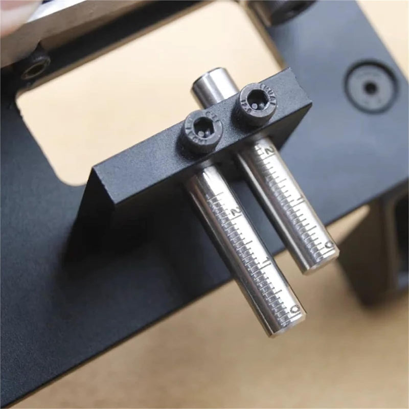  [AUSTRALIA] - Dual Hole Positioning Cutter Holder, Precisely Position the Cutter Manual Lead Wire Positioning Cutter 4.5-6.0MM, Hollow Out Material Leakage Precise Positioning Lead Wire Cutter