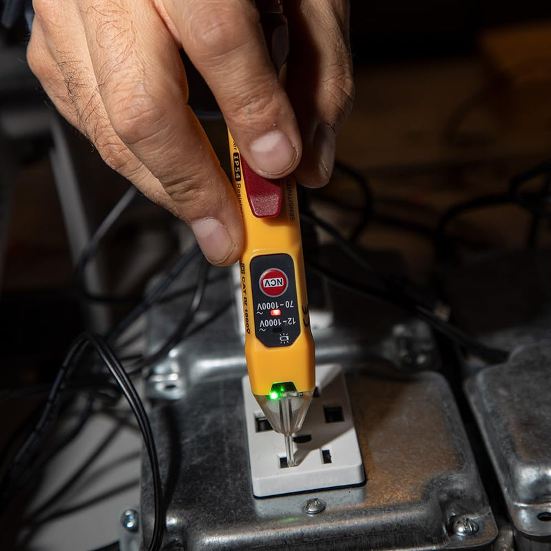 Klein Tools NCVT2PKIT Non-Contact Voltage Tester with Outlet Tester, 12-48V AC or 48 - 1000V AC Dual Range for Broad Application Volt Tester w/ Receptacle Tester