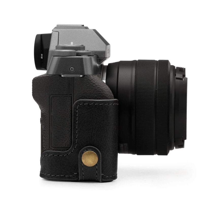 MegaGear Ever Ready Genuine Leather Camera Half Case compatible with Fujifilm X-T200 One size Black