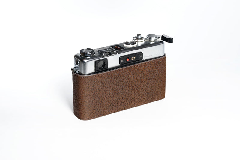 Electro 35 GSN Case, Handmade Genuine Real Leather Half Camera Case Bag Cover for Yashica Electro 35 GSN Film Camera With Hand Strap (Coffee) Coffee