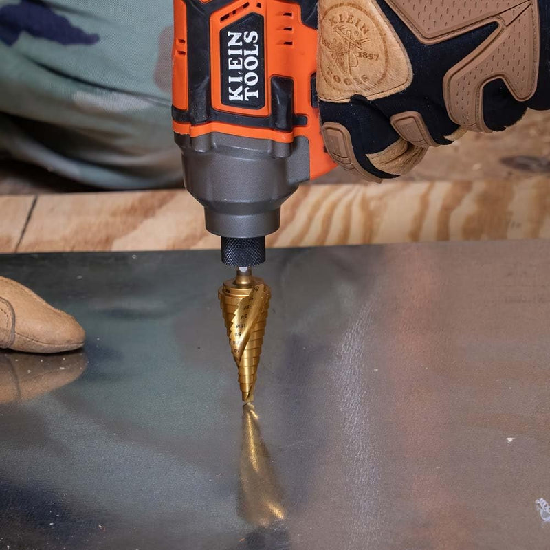 Klein Tools 25960 Step Drill Bit, 7/8 to 1-3/8-Inch, Spiral Double-Fluted, Cut Thin Metal, Plastic, Aluminum, Wood, 1/4-Inch Hex Shank, VACO