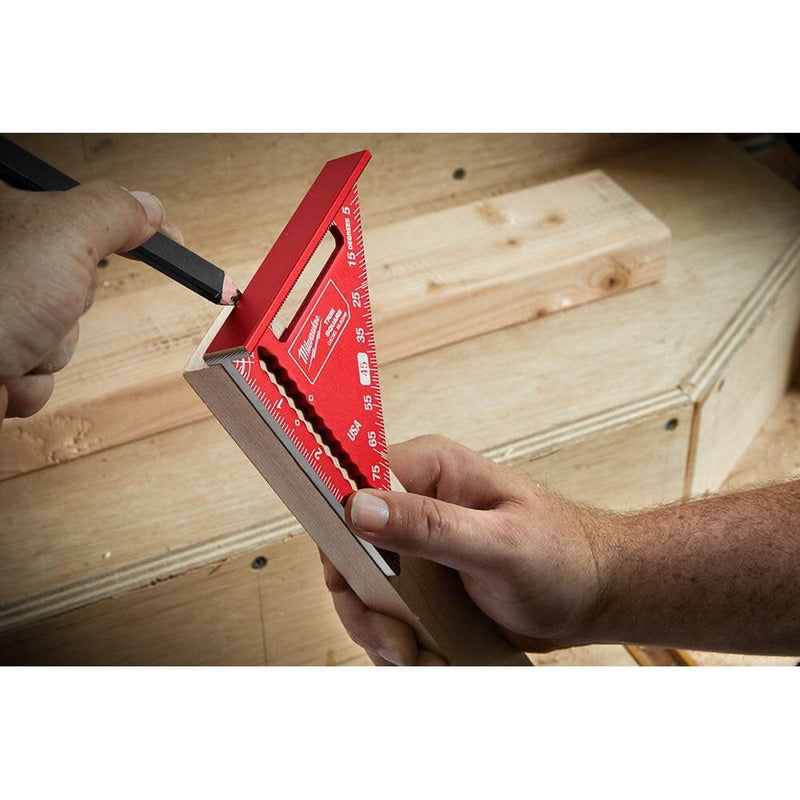 MILW 4-1/2" TRIM SQUARE