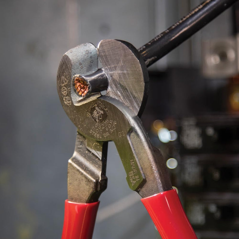 Klein Tools 63225 Cable Cutter, Made in USA, 9-Inch High Leverage Cutter for Aluminum, Copper and Communication Cable Standard Cutter