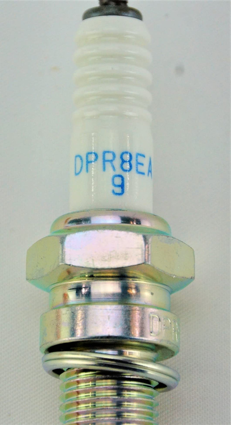2 PCSNEW --- NGK # 4929 Standard Spark Plugs -- DPR8EA-9