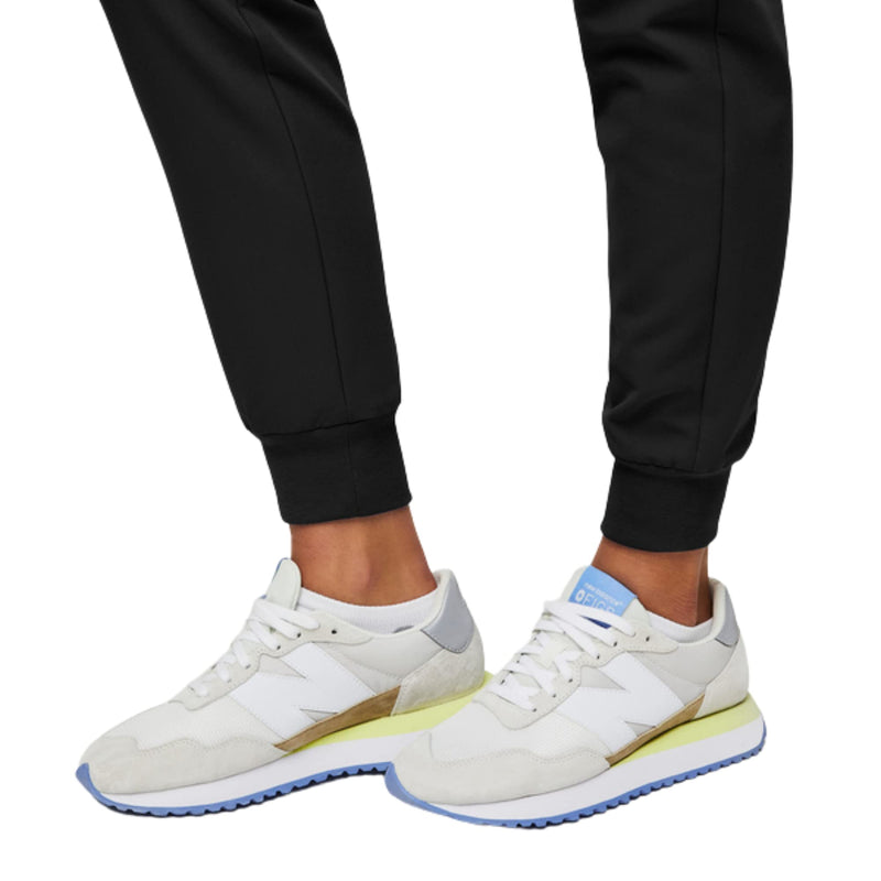 FIGS Zamora High Waisted Jogger Scrub Pants for Women — Slim Fit, 6 Pockets, High Rise Yoga Waistband Regular Medium Black
