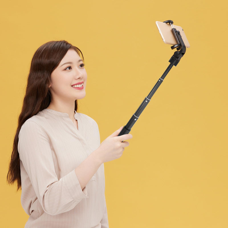 Adjustable 1/4 Screw Interface Extension Rod Selfie Stick Pole for Daily Use Portable Telescopic Handle Compatible with Cameras and Smartphones Black