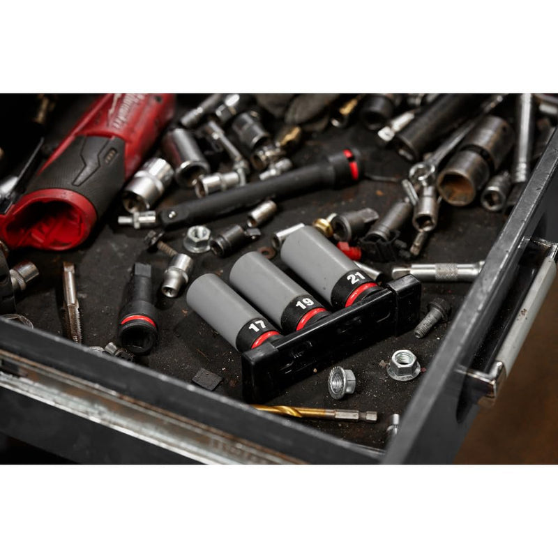 Milwaukee Electric - Shockwave Impact Duty. 1/2 Drive Metric 3PC Lug NU