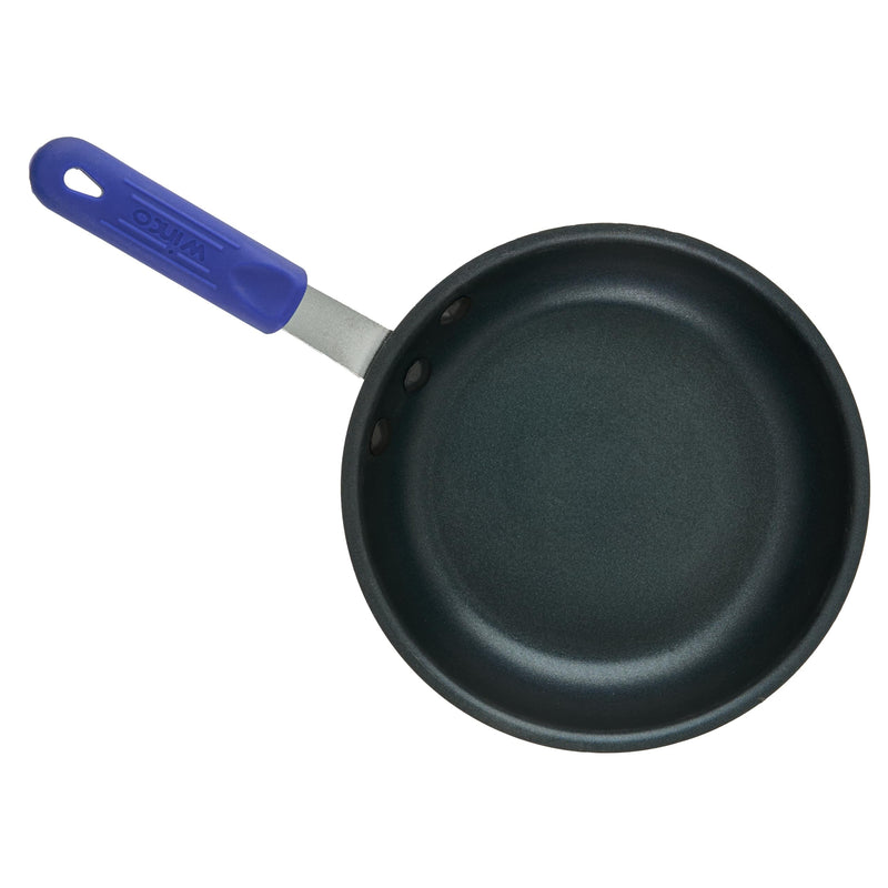 Winco AFPI-8NH, 8-Inch Induction Ready Aluminum Fry Pan with Non-Stick Coating, Frying Pan with Silicone Sleeve 8"