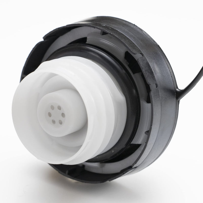 Gas Cap,Fuel Cap For 2000-2005 Toyota Tacoma Tundra RAV4 Corolla Celica Highlander Echo Land Cruiser MR2 Spyder Matrix Sequoia Sienna & Lexus IS300 LX470 RX300 SC430 & Scion xA xB, Replace 77300-53010