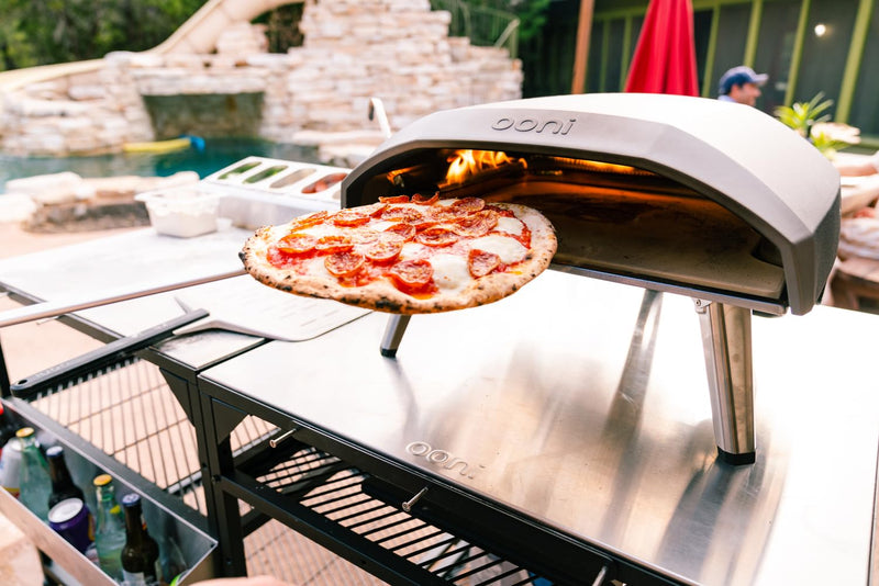 ooni Pizza Turning Peel - 7 Inch Aluminum Perforated Pizza Peel, Lightweight Metal Pizza Turner with Long Handle, Pizza Tools, Pizza Oven Accessories