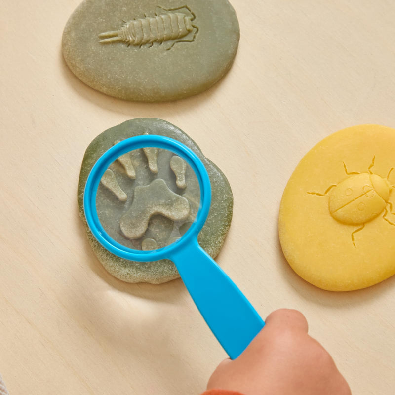 Excellerations Easy Grip Magnifiers Set of 12 w/Stand
