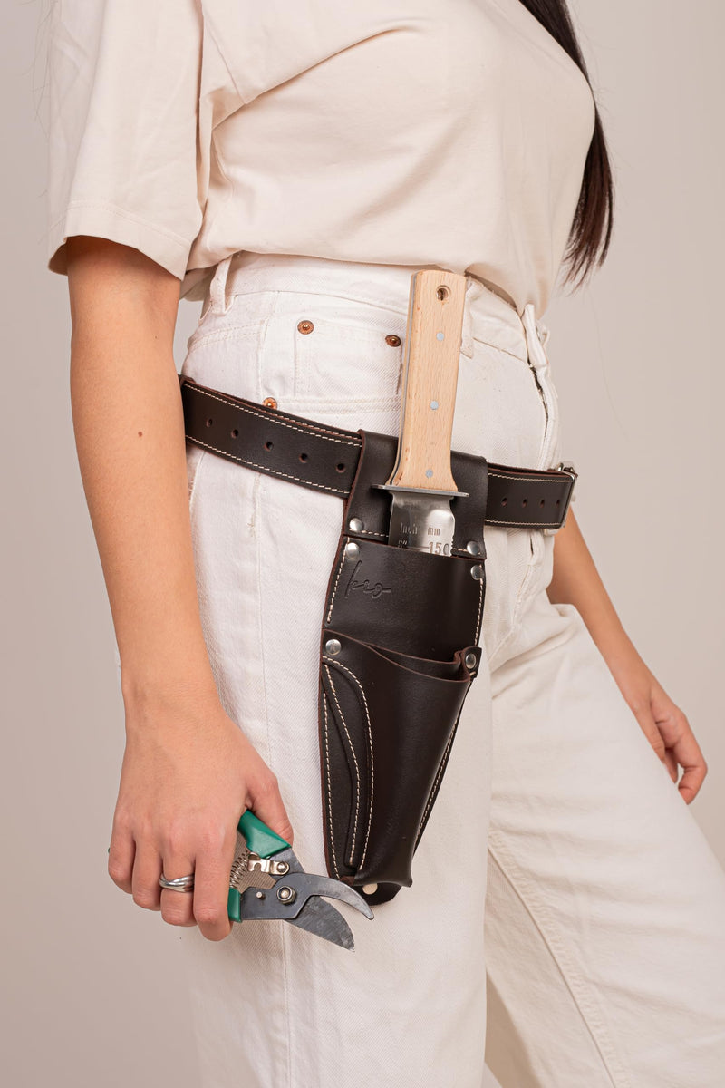 Hori Hori Leather Sheath Belt with Pruner and Scissor Pockets. Personalized Florist Tool Belt Leather, Gardening Belt with Pockets. (Dark Brown, One Size - Adjustable) Dark Brown