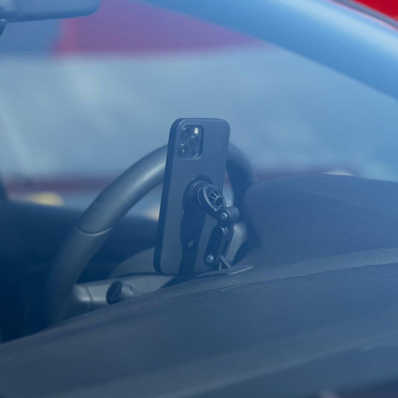 SP CONNECT Charging Adhesive Mount PRO | SPC+