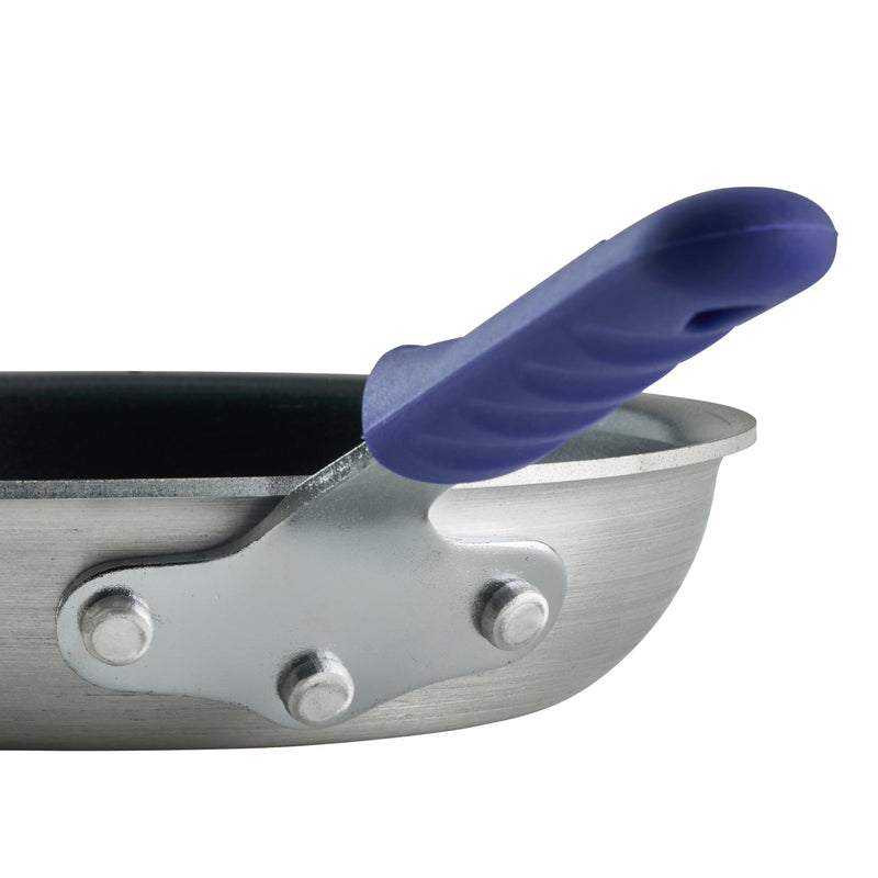 Winco AFPI-8NH, 8-Inch Induction Ready Aluminum Fry Pan with Non-Stick Coating, Frying Pan with Silicone Sleeve 8"