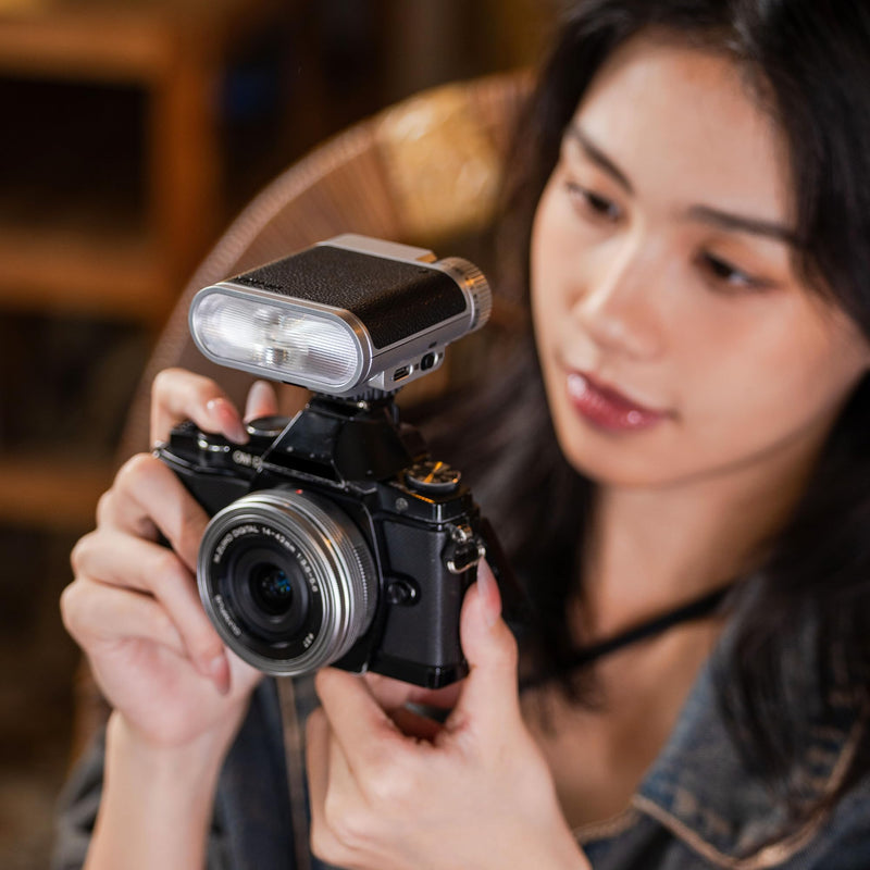 VILTROX Z1 Flash for Camera GN13，6500K Hot Shoe Speedlite with 7 Levels | 24Ws Compact Flash 1s Recycle Time,800mAh Mini Flash for Portrait,S1/S2 Optical Trigge