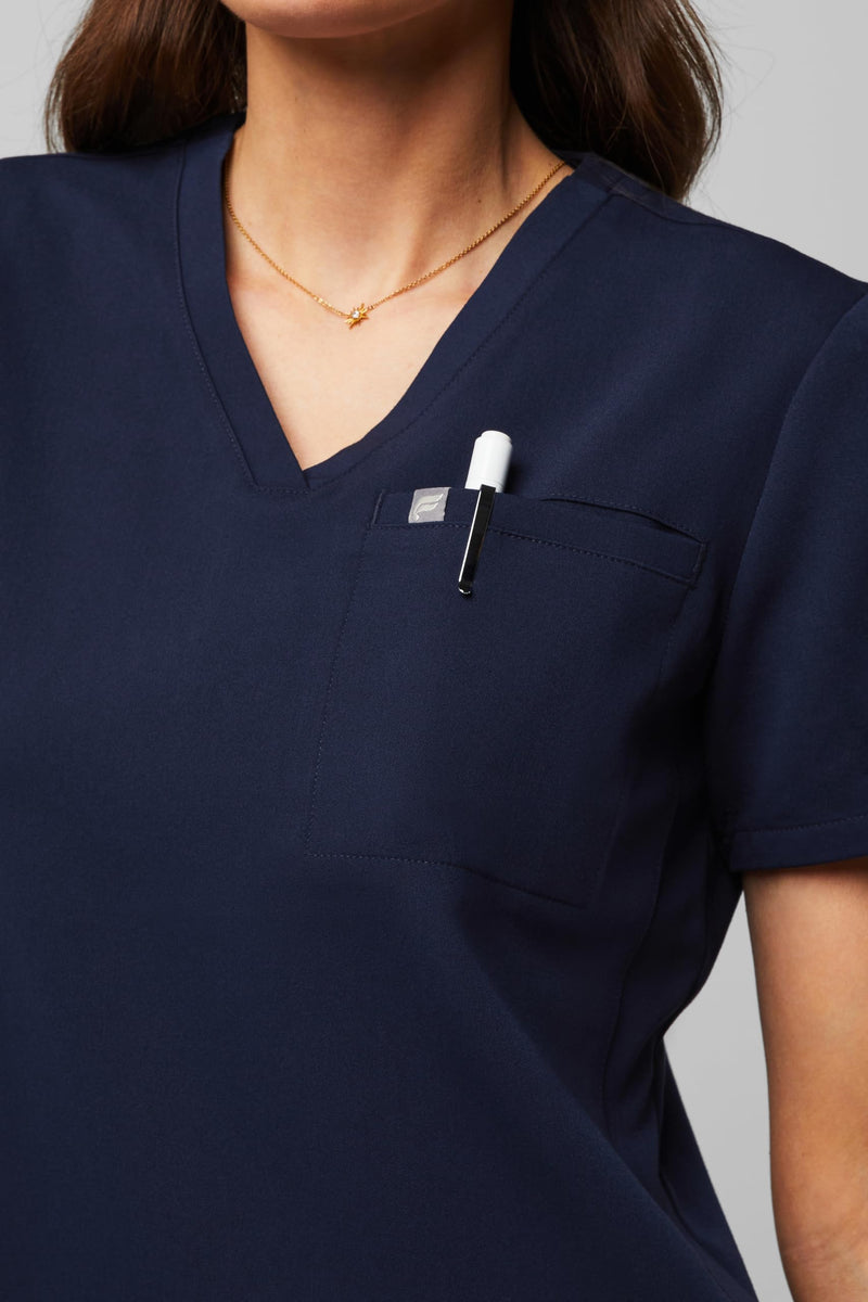 Fabletics Women's Vital 1-Pocket Scrub Top - MotionTech, Wrinkle-Resist, Chest Pocket, Anti-Shrink, Semi-Slim Fit Medium Navy