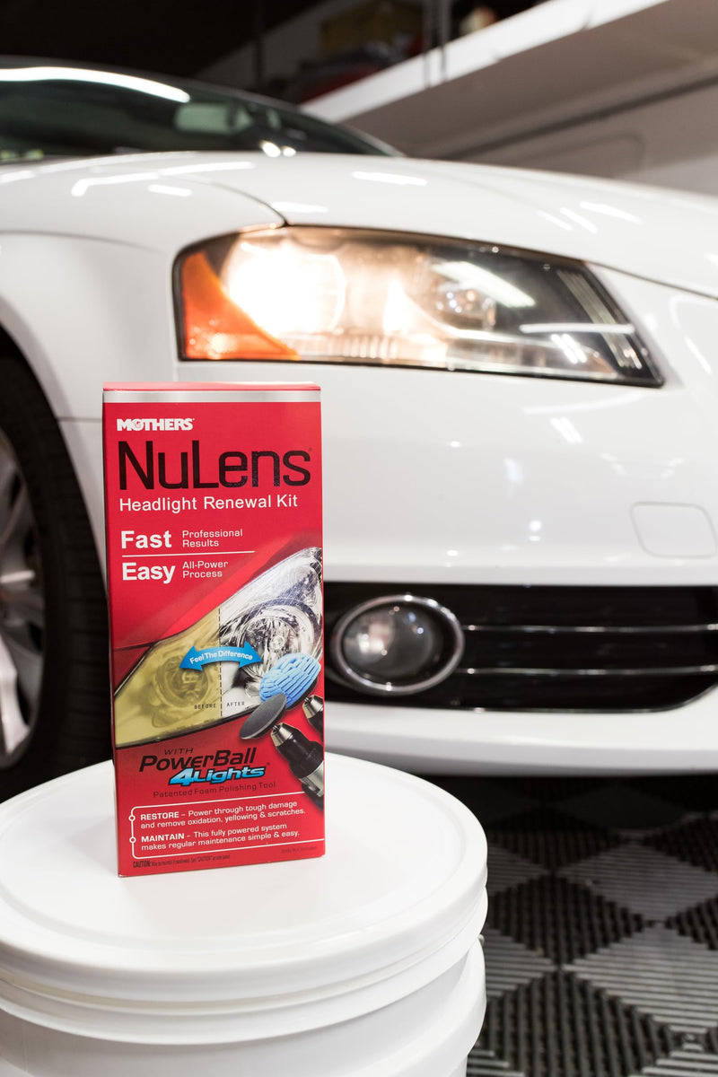 Mothers NuLens Headlight Renewal Kit — Quickly Restores & Maintains Clarity on All Headlight Types – Includes PowerPlastic 4Lights Polish, 8 oz. with Protective, Oxidation-Inhibiting Polymers (07251) 8 fl. oz.