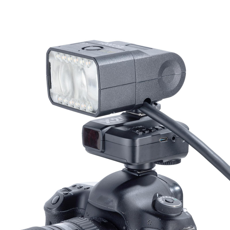 Godox EC200 II Extension Flash Head 200W for AD200Pro II Pocket Flash – 2m Extension Cable, Metal Cold Shoe & 1/4” Threaded Mount, Ideal for Outdoor & Studio Photography