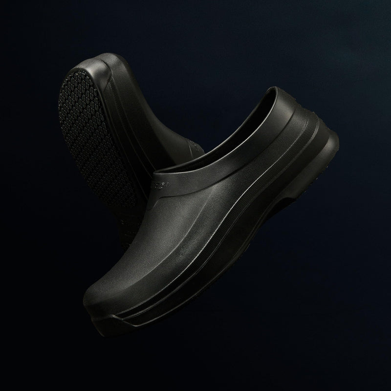 HI-TEC Blaze SR Non Slip Clogs for Women, Black Womens Shoes Slip Resistant Food Service Work 7