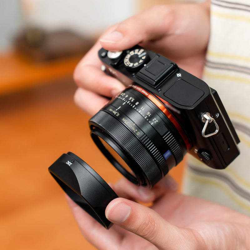 Metal Square LHP-1 RX1R III Lens Hood Shade Protector Cover with Lens Cap | for Sony RX1R III II RX1RIII RX1RII RX1RM3 RX1RM2 RX1 Cameras, E 55-210mm F4.5-6.3 OSS SEL55210, with Drawstring Pouch Minimalist Style