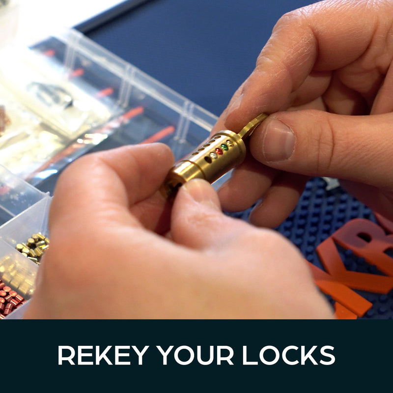 SUMMIT DOORWARE Premium Kwikset Rekey Kit Compatible with 50 Master Pins | Kwikset Rekeying Kit with Seal-Tight Plastic Box | Lock Pinning Kit Compatible with 50 Bottom, 50 Top Pins and 50 Spring