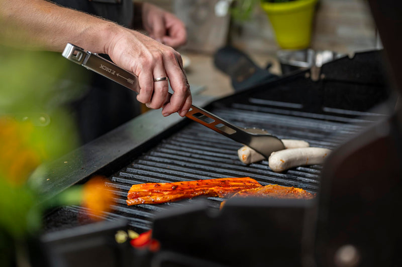 F. Dick Barbecue Tongs 40 cm, Sturdy Design, Also Suitable for Large Grilled Food, with Locking Mechanism, Universal Tongs 90156402