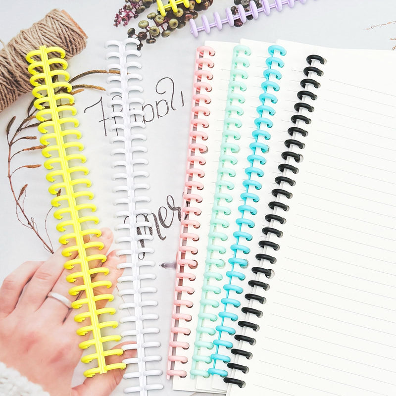 16 PCS Comb Binding Spines, Plastic Spiral Binding Coils, 30 Rings Click Binding Spines for Student Teacher Business Document File Notebook File Making (Colorful) Colorful