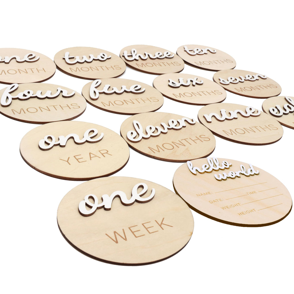 3D Wooden Monthly Milestone Cards, Baby Monthly Milestone Marker Cards, Newborn Memento Milestone to Document Baby's Growth, Pregnancy Journey Sign -incl Announcement & Hello World Sign.