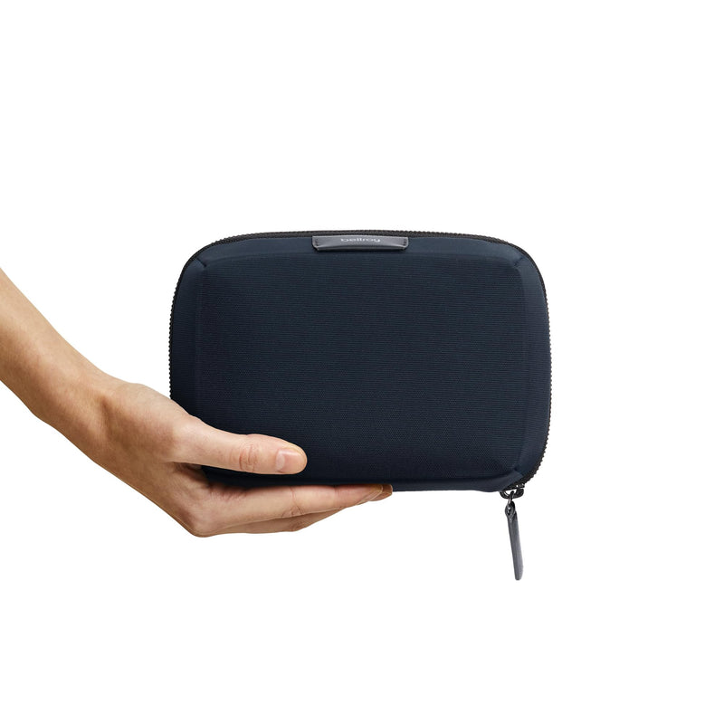 Bellroy Tech Kit Compact, Tech Accessories Organizer - Nightsky | Compact tech organizer for a charger, cables, a mouse, a power bank, USB keys and dongles