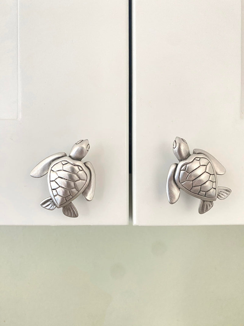 Costello Coastal Turtle Cabinet Knob (Pack of 2) | Pewter Hardware Colletion