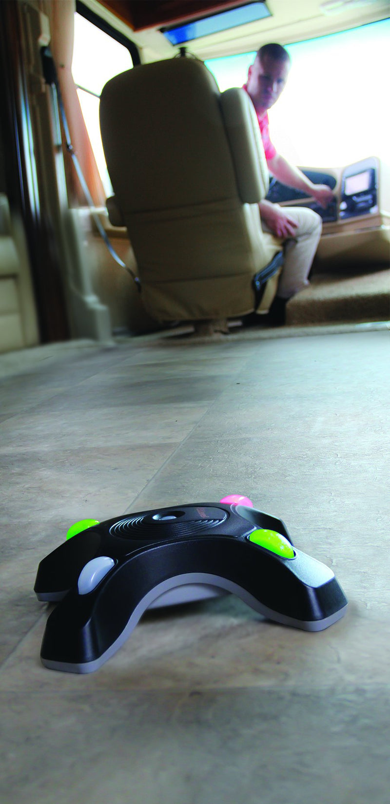 Camco Camper EZ Level - Hassle Free RV Leveling System - Features Illuminated Indicator Lights & Automatic Shut-Off Function when Not In-Use - Includes Pre-Installed On/Off Switch (25505)