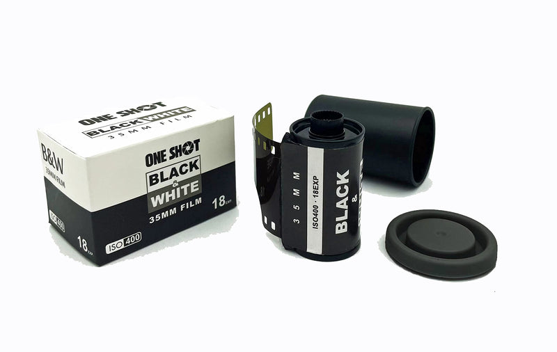 1 Shot Point and Shoot 35mm Film Camera Reusable Retro Half Frame Camera, Built in Flash, Included One Roll ASA/ISO 400 Black & White Film 18 Exp., (36 Shots) Battery Not Included (Green Color) Green