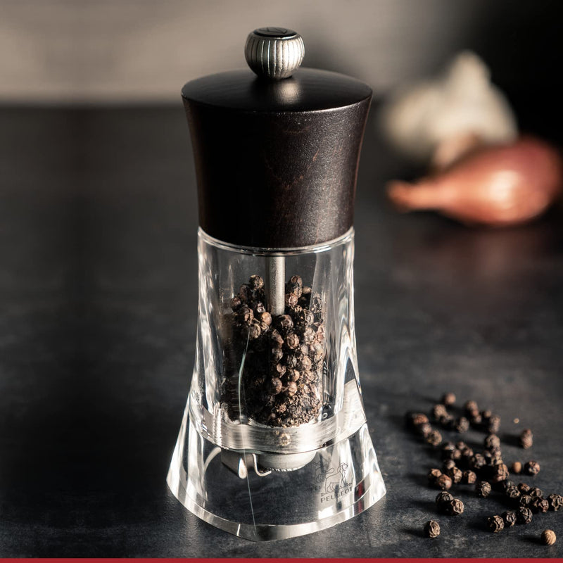 Peugeot - Oleron Manual Chili Pepper Mill - Transparent Adjustable Spice Grinder - Acrylic and Beechwood, Natural, 5.5 Inches 14cm Chili Mill