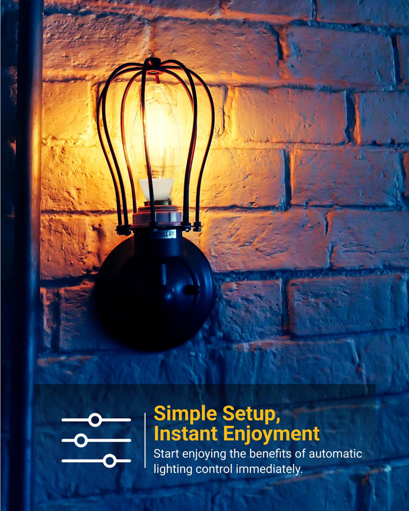 10 Pack Dusk to Dawn LED Outdoor Light Bulb B11, Edison Filament Candelabra Bulbs for Porch Lighting, 500 LM, 5W (40W Equivalent), 3000K Soft White, E12 Base, Photocell Sensor UL