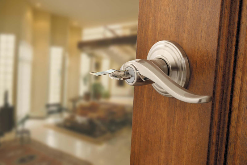 Kwikset 740TNL-S Tustin Keyed Entry Door Leverset with Smart Key from The Signature Series - Polished Brass
