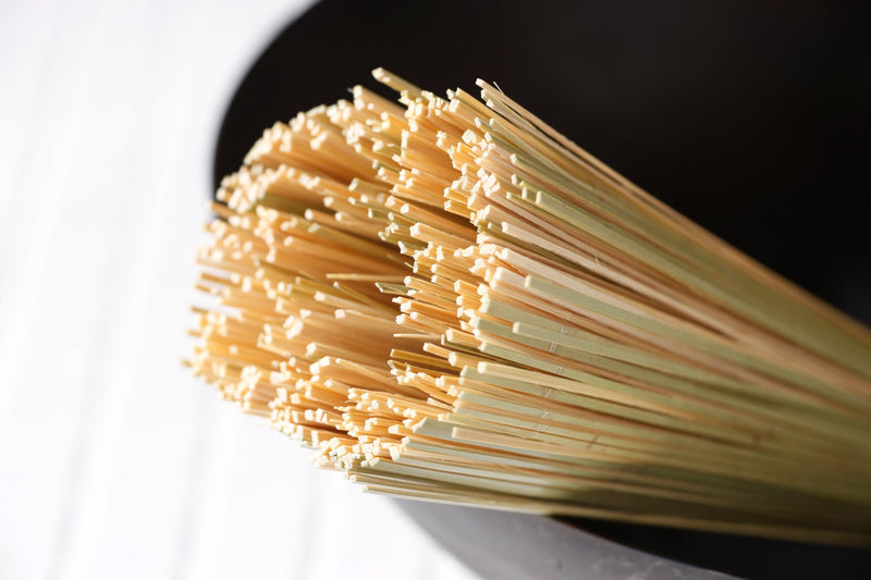 KAGOYA Sasara Bamboo Brush for Frying Pans and Woks (9.1inch) Vegetable Brush 9.1inch