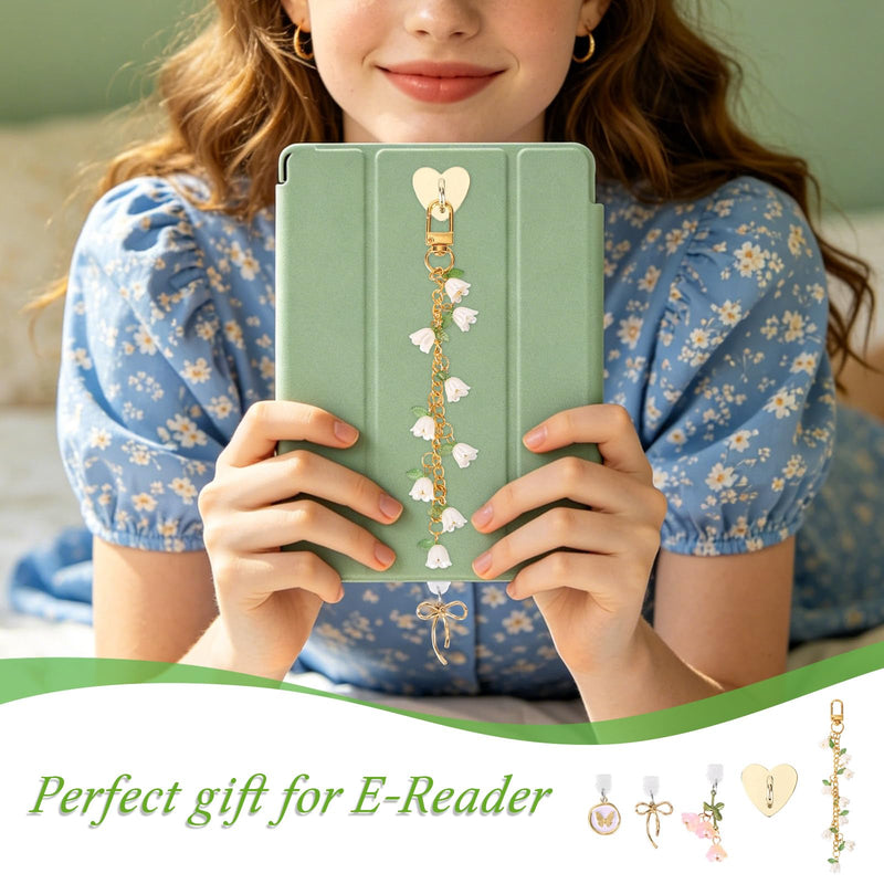 5pcs Mobile Phone Charm Set, Cute Flower Chain Charm with Heart Grip Holder & Dust Plug Ornaments Compatible with Kindle Paperwhite E-Reader Phone
